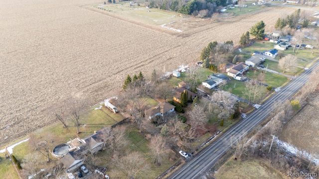 1397 N Seymour Road, Clayton Charter Township, MI 48433