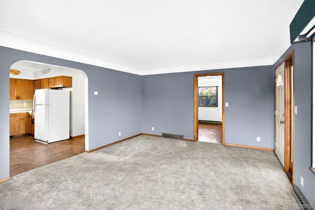 1397 N Seymour Road, Clayton Charter Township, MI 48433