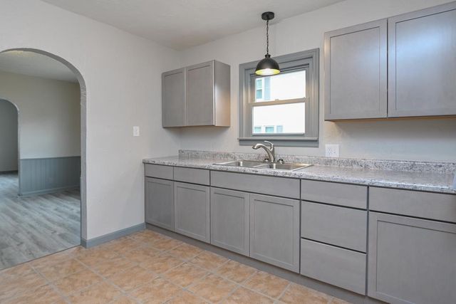 835 NEVILLE AVENUE, Green Bay, WI 54303