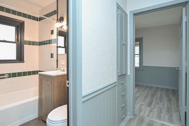 835 NEVILLE AVENUE, Green Bay, WI 54303