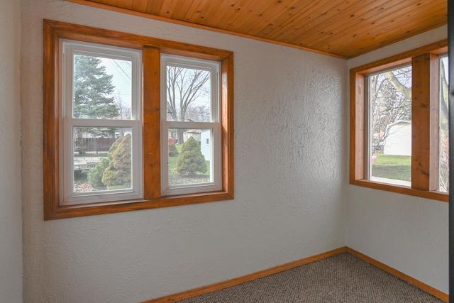 835 NEVILLE AVENUE, Green Bay, WI 54303