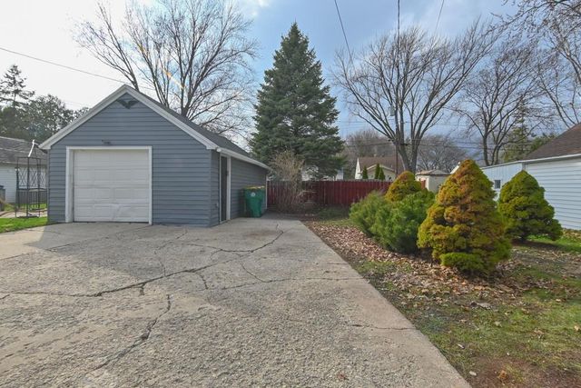 835 NEVILLE AVENUE, Green Bay, WI 54303