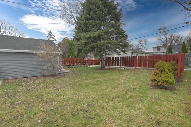 835 NEVILLE AVENUE, Green Bay, WI 54303