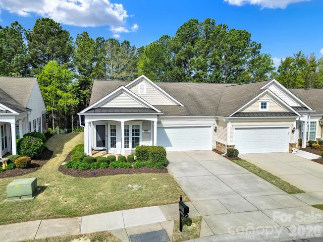 1015 Sweetleaf Drive, Fort Mill, SC 29707