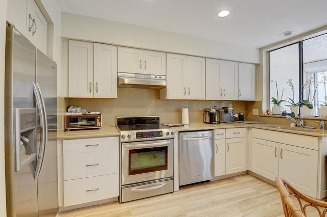 19550 Sawgrass Drive 2102, Boca Raton, FL 33434