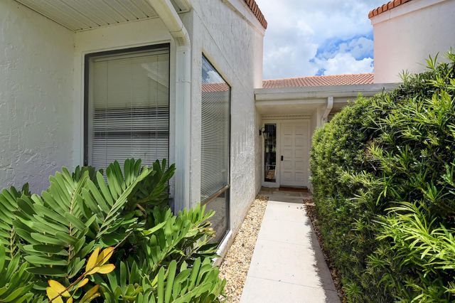 19550 Sawgrass Drive 2102, Boca Raton, FL 33434