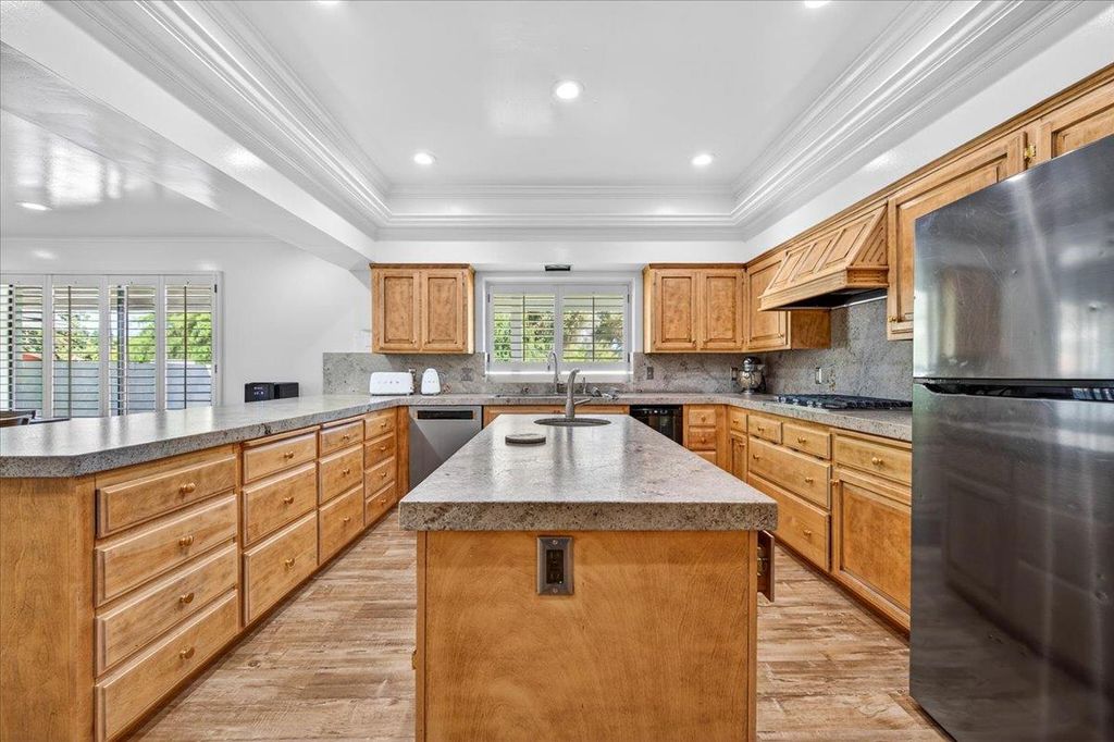 Image 29 of property listing at 5261 N Van Ness Boulevard, Fresno, CA 93711
