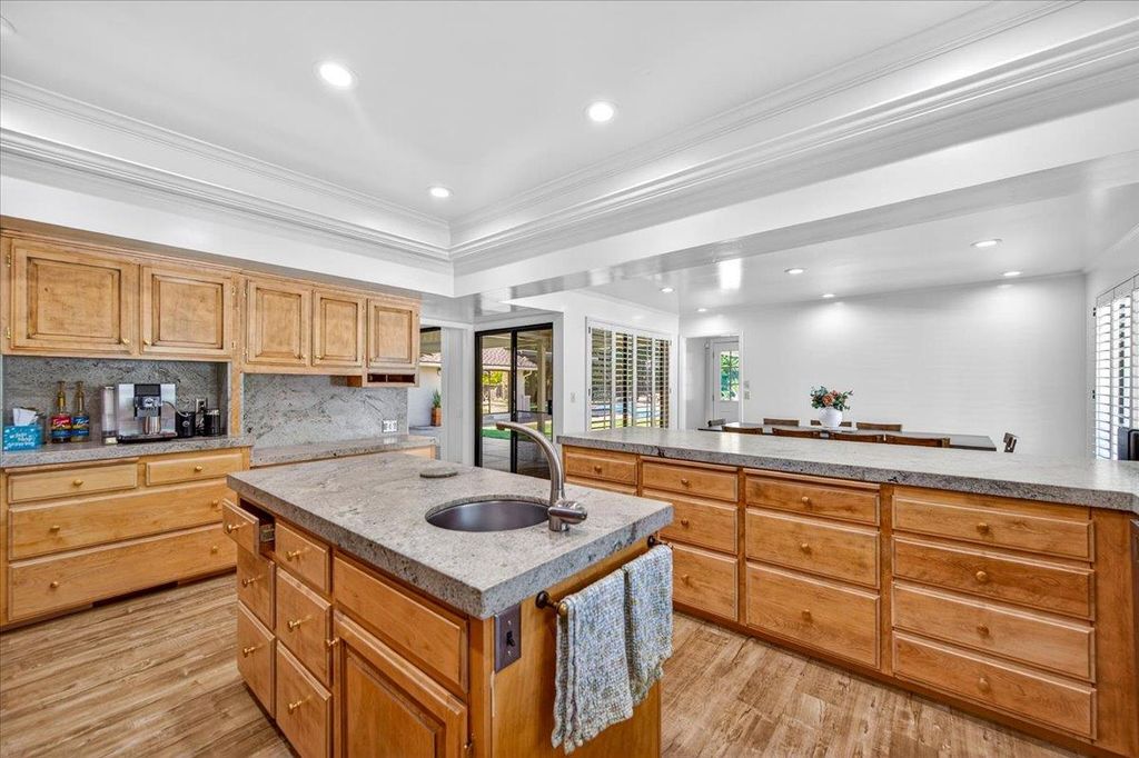 Image 35 of property listing at 5261 N Van Ness Boulevard, Fresno, CA 93711
