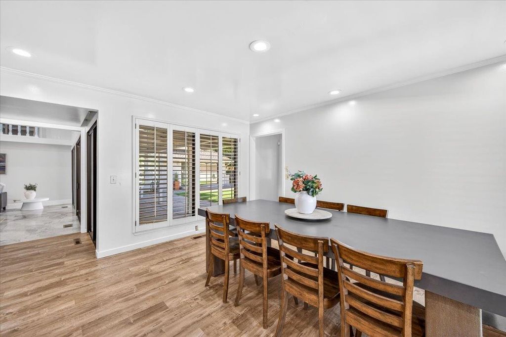 Image 38 of property listing at 5261 N Van Ness Boulevard, Fresno, CA 93711