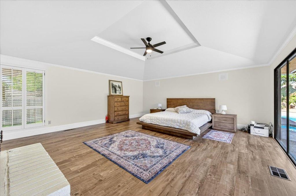 Image 73 of property listing at 5261 N Van Ness Boulevard, Fresno, CA 93711