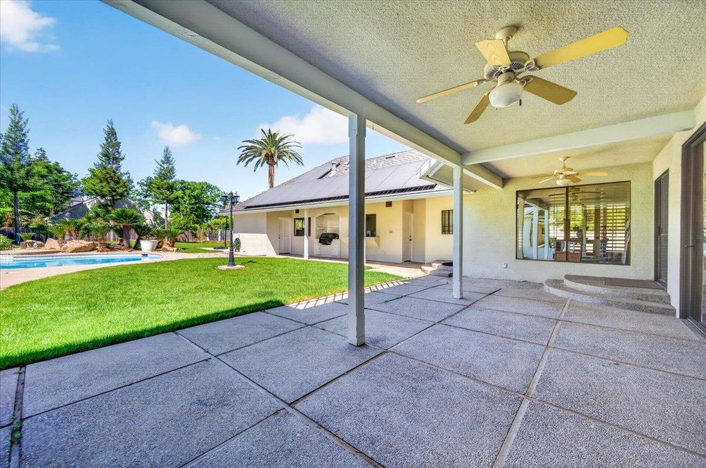 Image 82 of property listing at 5261 N Van Ness Boulevard, Fresno, CA 93711