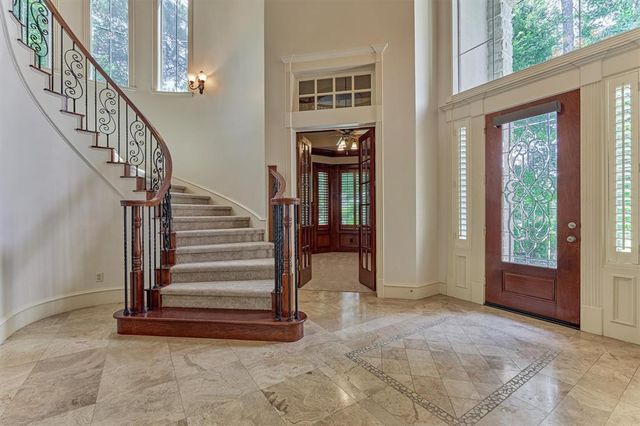 2 S Garnet Bend, The Woodlands, TX 77382