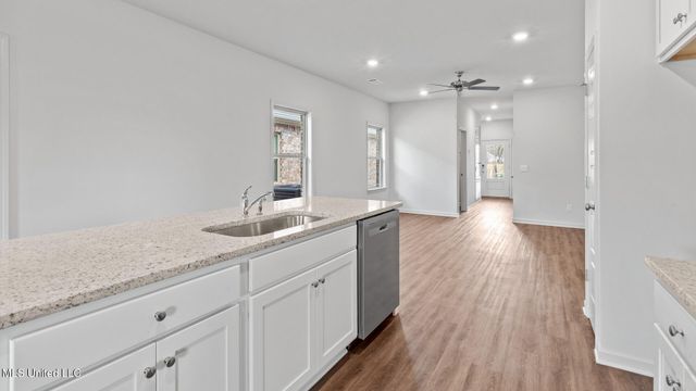 406 Hidden Reed Court, Pearl, MS 39208