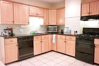18 Union St 1, Boston, MA 02129