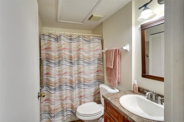 5903 36TH AVENUE CIRCLE W, Bradenton, FL 34209