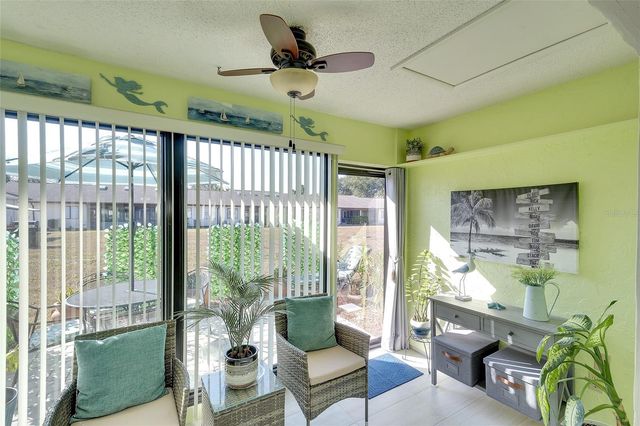 5903 36TH AVENUE CIRCLE W, Bradenton, FL 34209