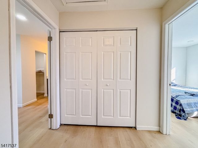 386 Inwood Ct, Franklin Twp., NJ 08873