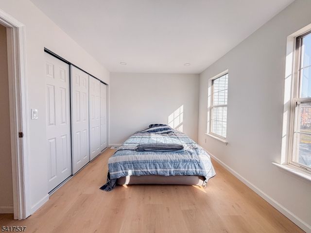 386 Inwood Ct, Franklin Twp., NJ 08873