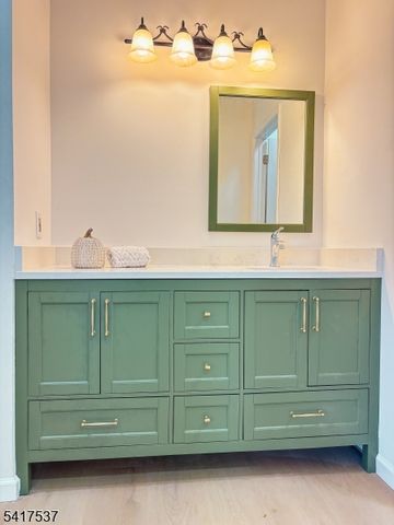 386 Inwood Ct, Franklin Twp., NJ 08873