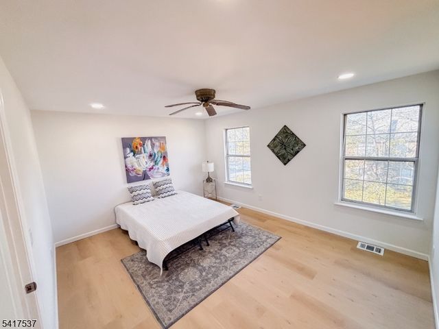 386 Inwood Ct, Franklin Twp., NJ 08873