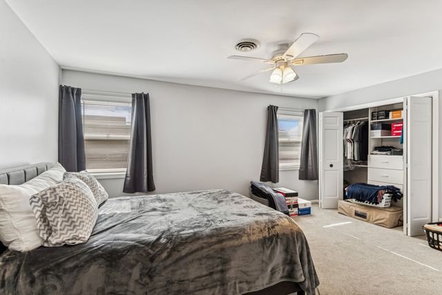 8951 Skokie Boulevard 3, Skokie, IL 60077