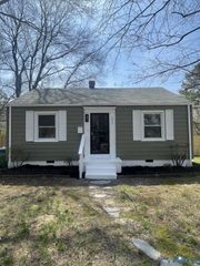 5955 Wainwright Dr, Richmond, VA 23225