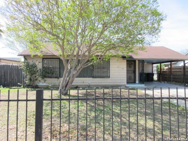 1210 McCauley, San Antonio, TX 78224