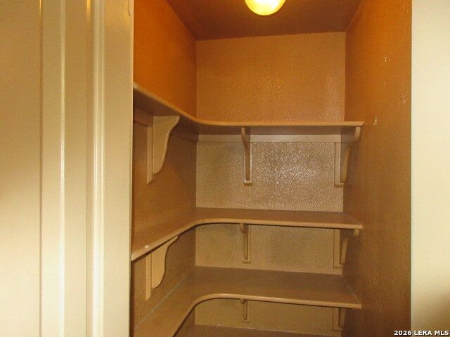 1210 McCauley, San Antonio, TX 78224