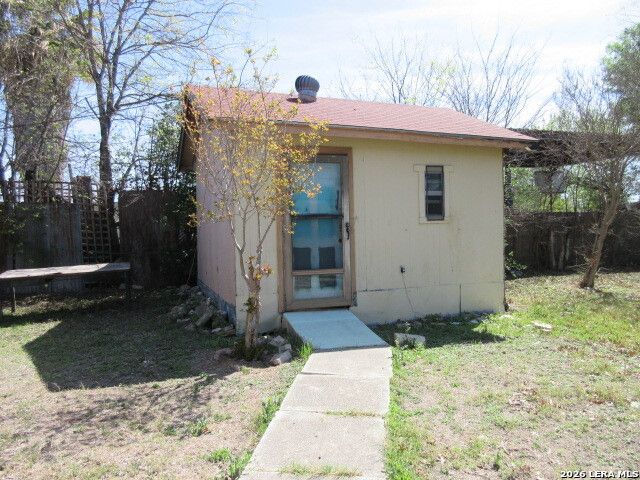 1210 McCauley, San Antonio, TX 78224