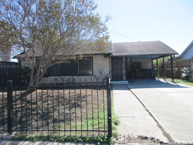 1210 McCauley, San Antonio, TX 78224