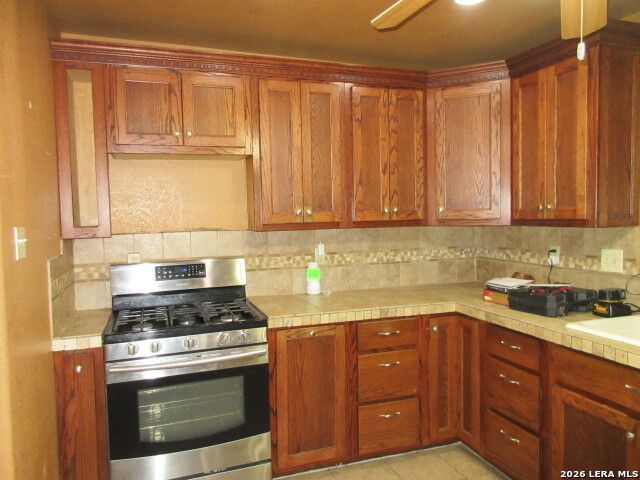 1210 McCauley, San Antonio, TX 78224