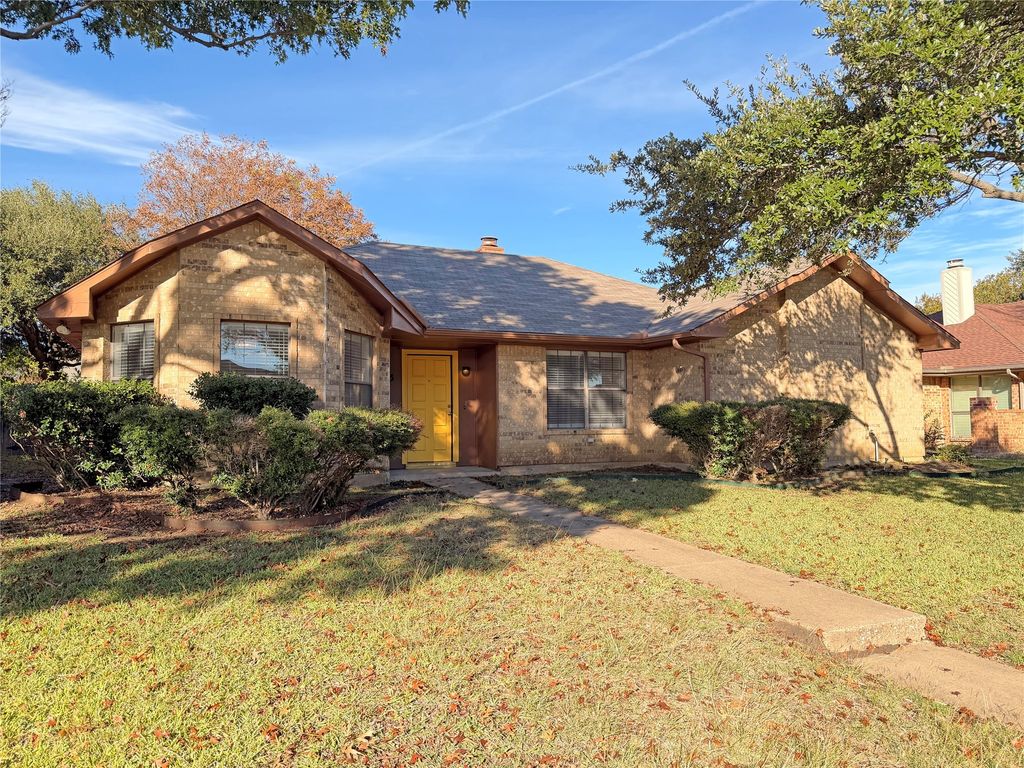 813 Arbor Downs Drive, Plano, TX 75023