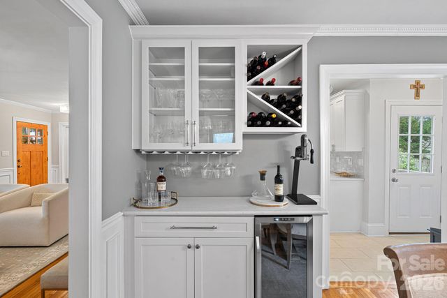 3101 Windsor Drive, Charlotte, NC 28209