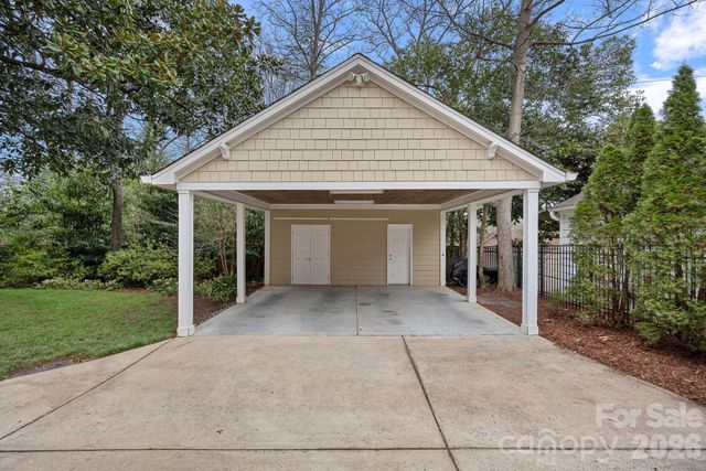 3101 Windsor Drive, Charlotte, NC 28209