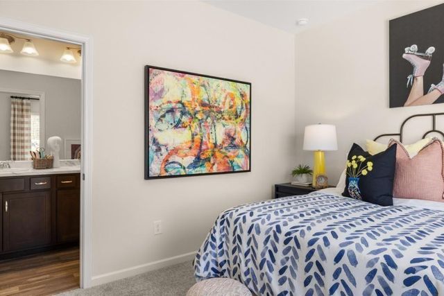 46 Thedford Drive, Hoschton, GA 30548