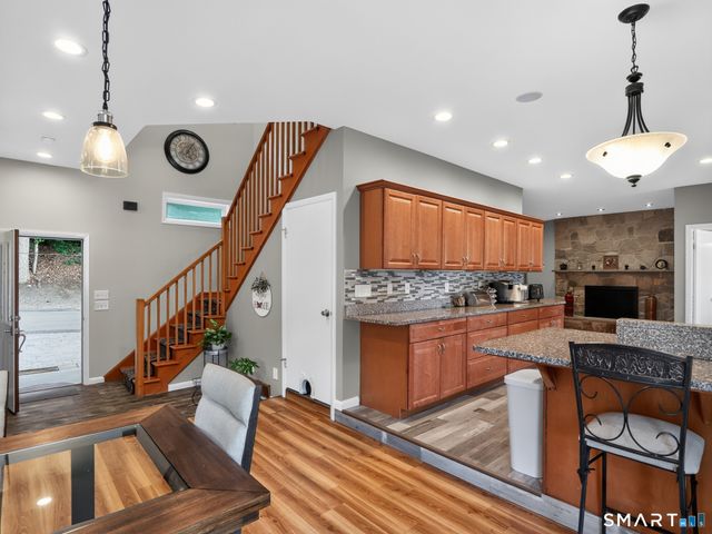 21 Sega Drive, New Milford, CT 06776