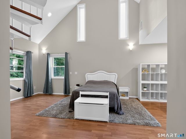 21 Sega Drive, New Milford, CT 06776