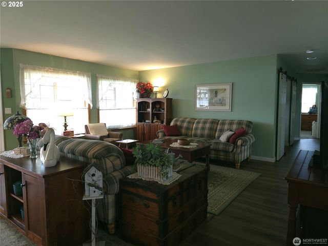 363 Se Eagle Nest Ct, Ocean Shores, WA 98569