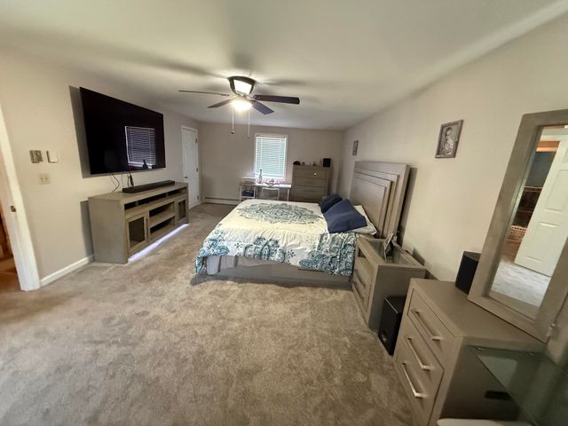 14 Garvin Road, Derry, NH 03038