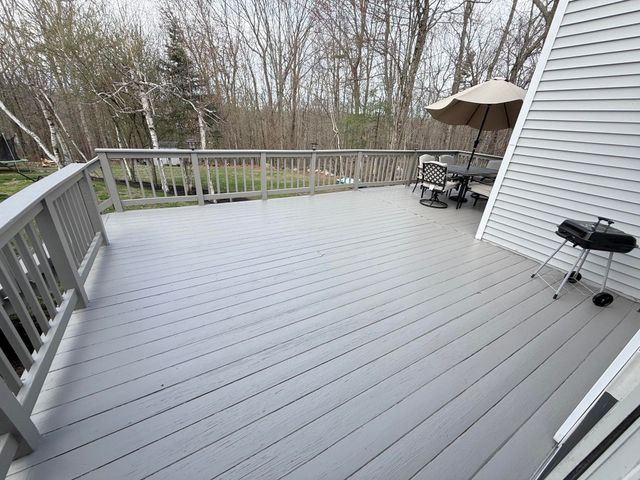 14 Garvin Road, Derry, NH 03038