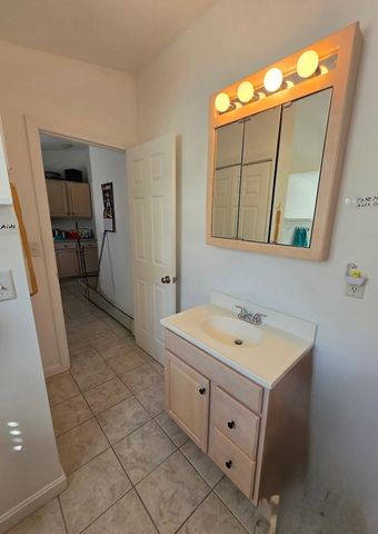 14 Garvin Road, Derry, NH 03038