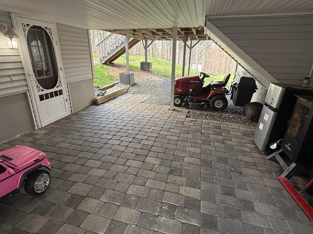 14 Garvin Road, Derry, NH 03038