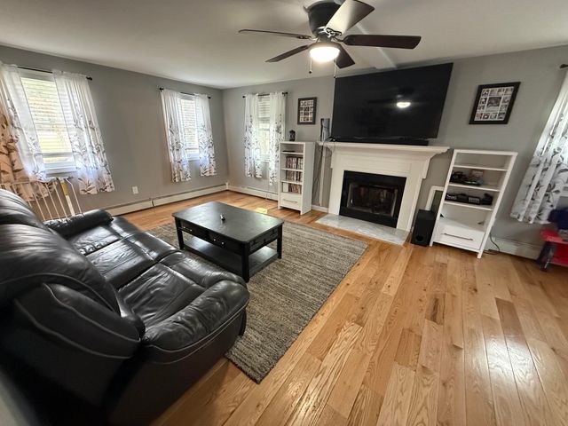 14 Garvin Road, Derry, NH 03038