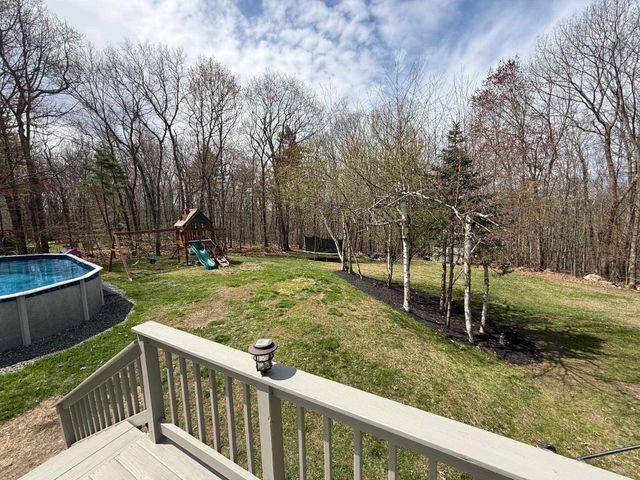 14 Garvin Road, Derry, NH 03038