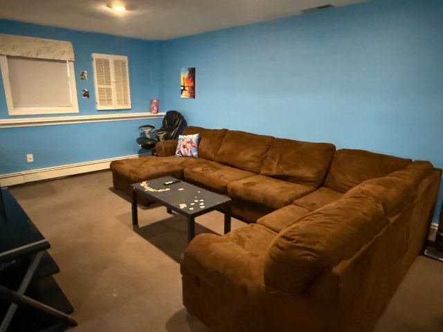 14 Garvin Road, Derry, NH 03038