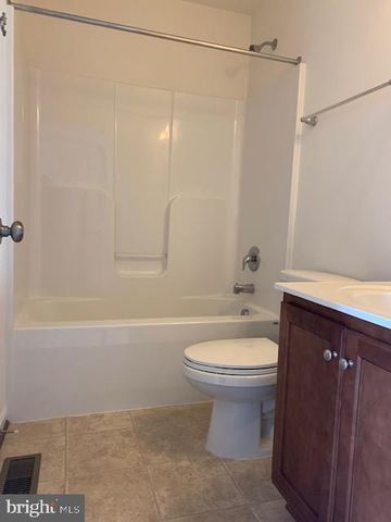 17273 LIBRARY BLVD, Ruther Glen, VA 22546