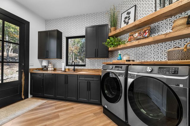 89 Ridgemont Circle, Branson West, MO 65737