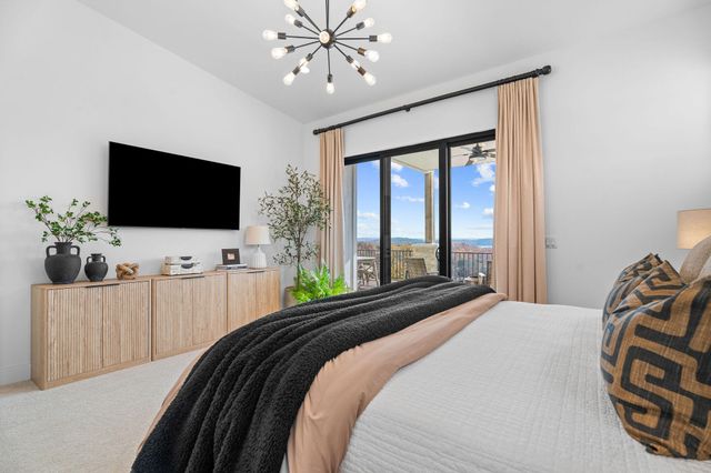 89 Ridgemont Circle, Branson West, MO 65737