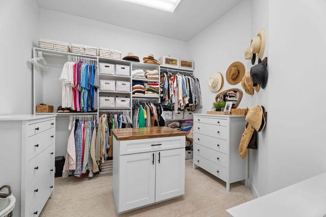 89 Ridgemont Circle, Branson West, MO 65737