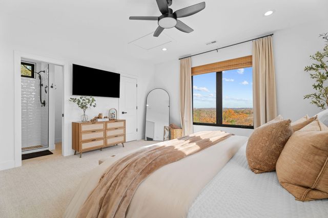 89 Ridgemont Circle, Branson West, MO 65737